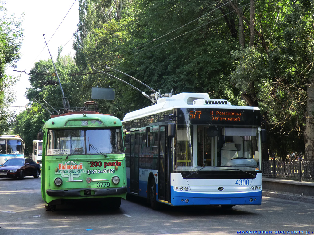 Krymski trolejbus, Škoda 9TrH29 Nr 3779; Krymski trolejbus, Bogdan T70110 Nr 4300