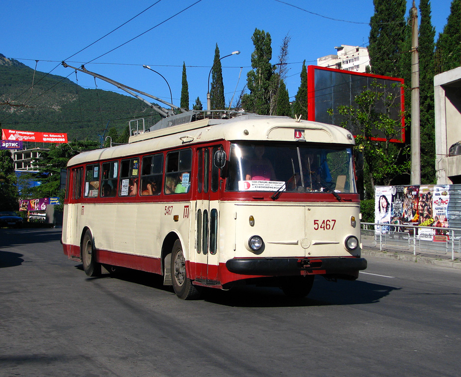 Крымский троллейбус, Škoda 9Tr18 № 5467