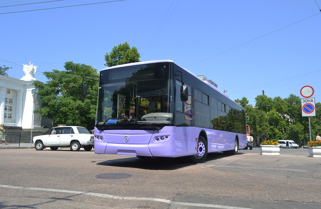 Севастополь, ЛАЗ E183A1 № 1502; Севастополь — Выставка троллейбусов для Севастополя (26.07.2011)
