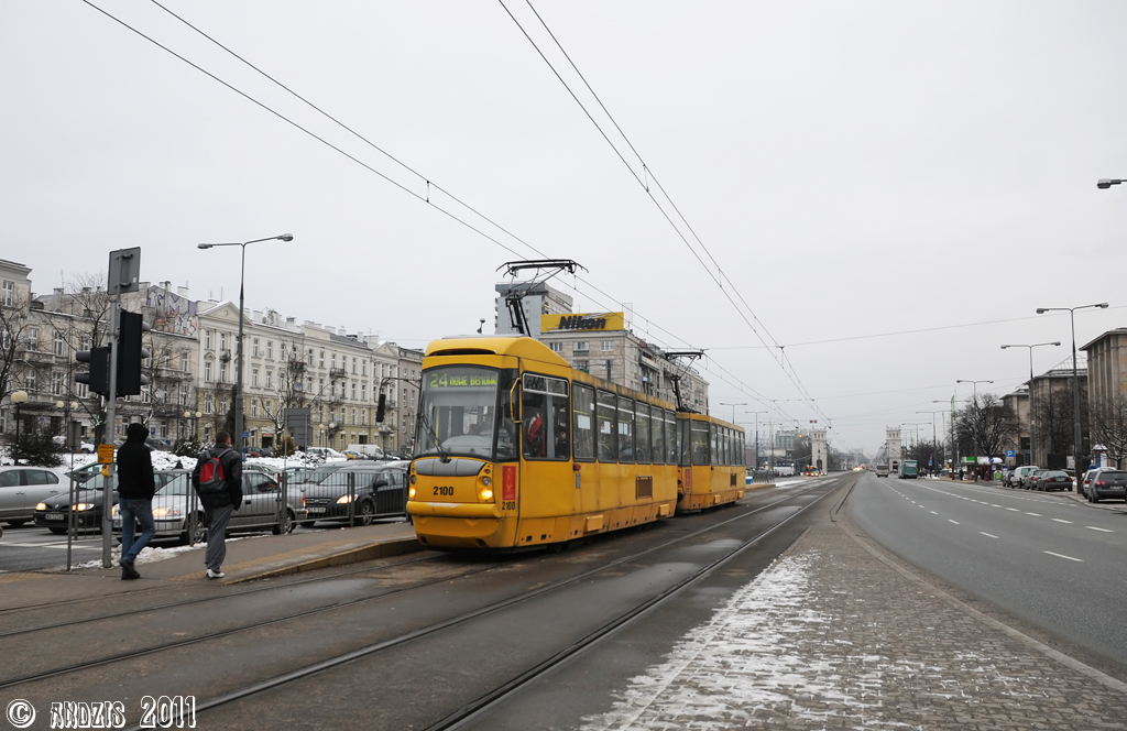 Варшава, Konstal 105N2k/2000 № 2100