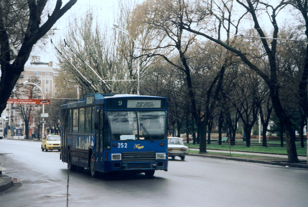 Ростов-на-Дону, DAF Den Oudsten B79T-K560 / Kiepe № 252