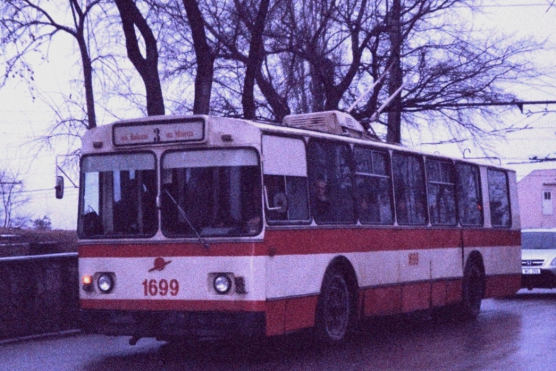 Кишинёв, ЗиУ-682В [В00] № 1699