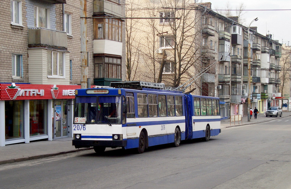 Днепр, ЮМЗ Т1 № 2076