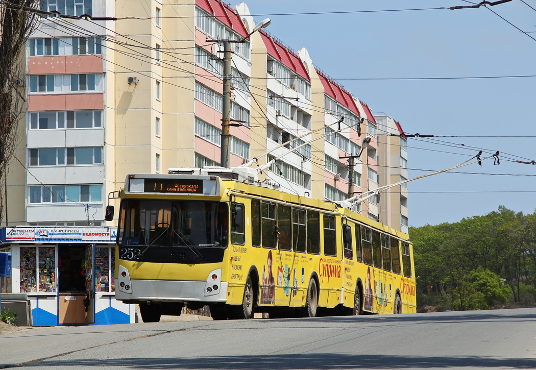 Vlagyivosztok, ZiU-682G-016.02 — 252