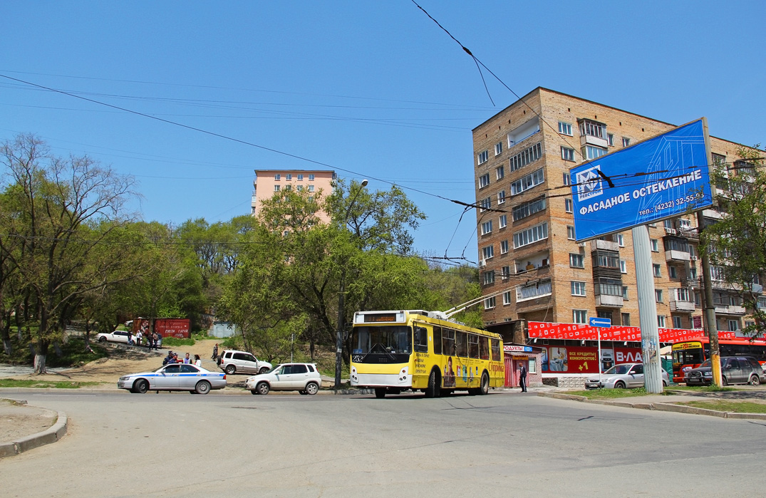 Владивосток, ЗиУ-682Г-016.02 № 252