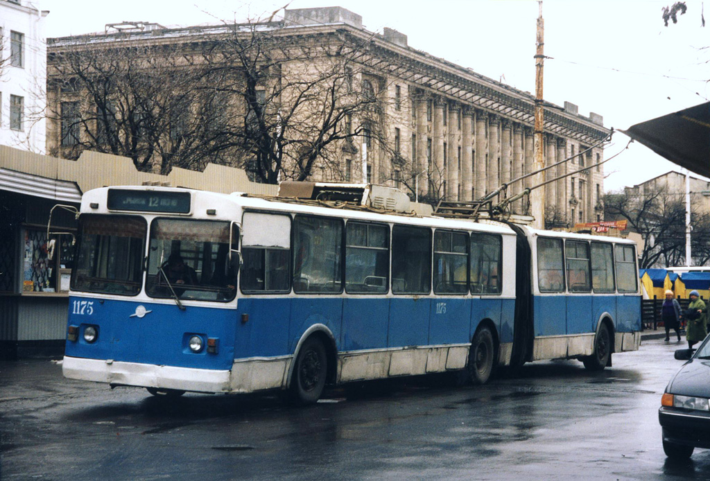 Ростов-на-Дону, ЗиУ-683В01 № 1175