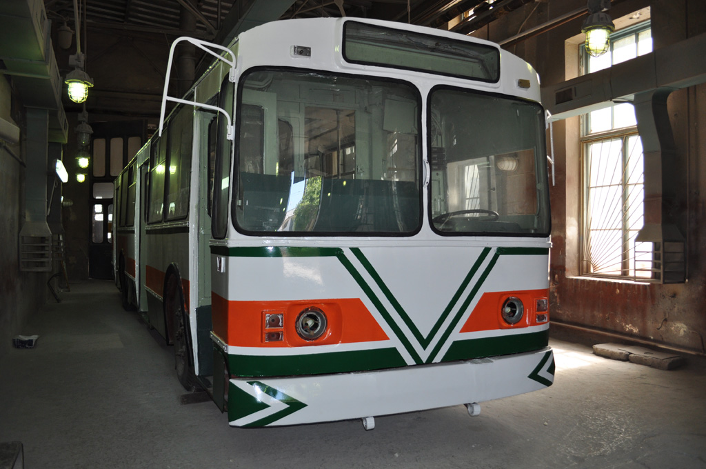 Севастополь, ЗиУ-682В-012 [В0А] № 2364