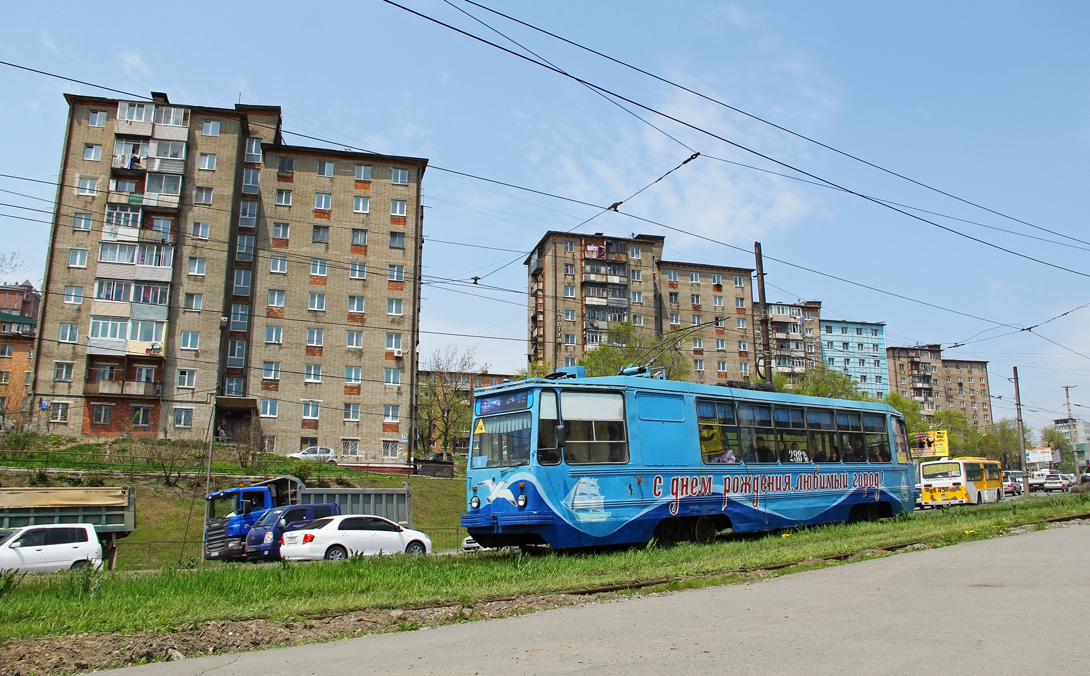 Владивосток, 71-132 (ЛМ-93) № 298; Владивосток — Тематические трамваи