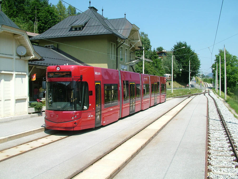 Innsbruck, Bombardier Flexity Outlook Br. 326; Innsbruck — Stubaitalbahn