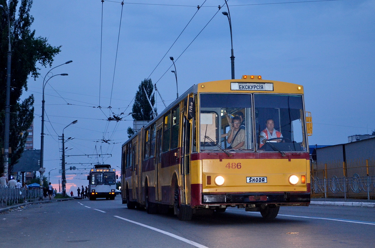 Киев, Škoda 15Tr03/6 № 486; Киев — Серия поездок «Транспортный коллаж» 16-17.08.2011