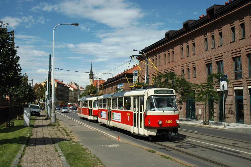 Прага, Tatra T3R.P № 8499
