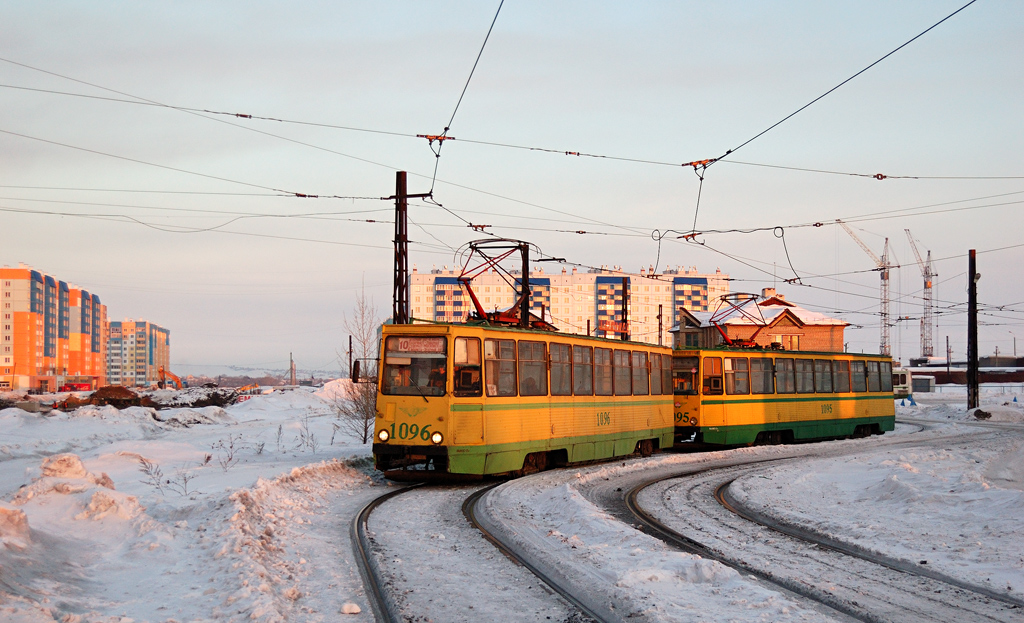 Magnitogorsk, 71-605 (KTM-5M3) Nr 1096; Magnitogorsk, 71-605 (KTM-5M3) Nr 1095 Magnitogorsk, 71-605 (KTM-5M3) Nr 1096; Magnitogorsk, 71-605 (KTM-5M3) Nr 1095