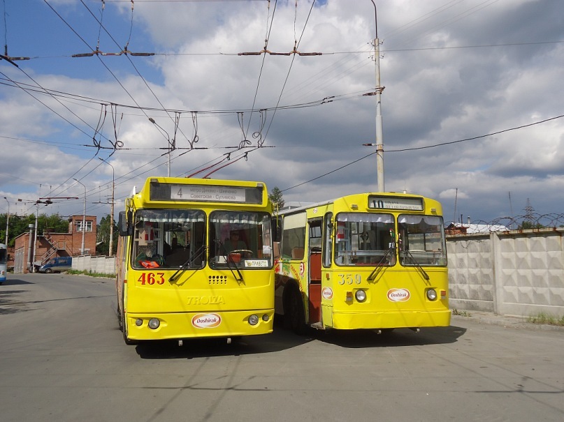 Екатеринбург, ЗиУ-682Г-016.02 № 463; Екатеринбург, БТЗ-5276-01 № 359