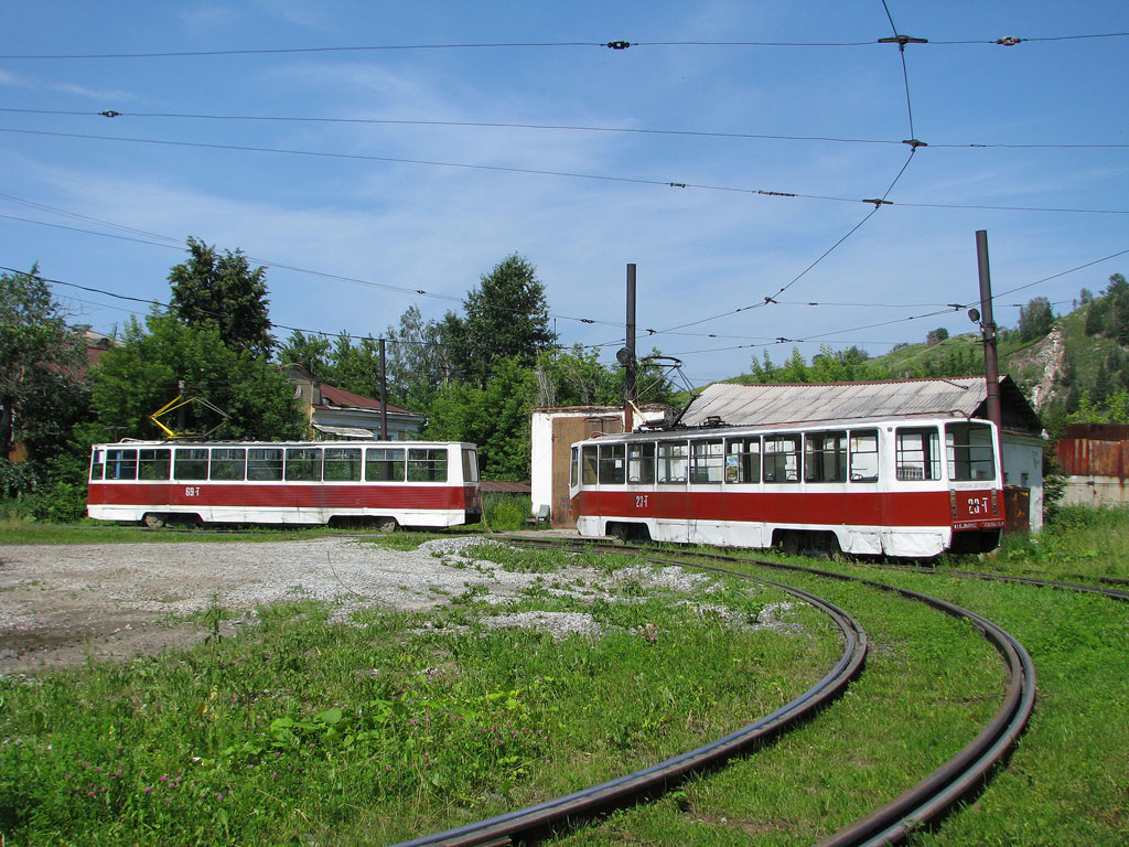 Златоуст, 71-608КМ № 23; Златоуст, 71-605А № 69