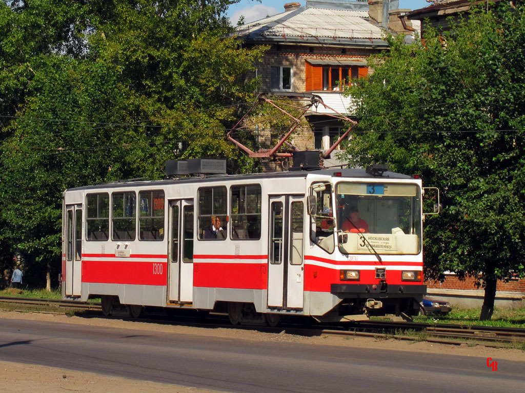 Ижевск, 71-402 № 1300