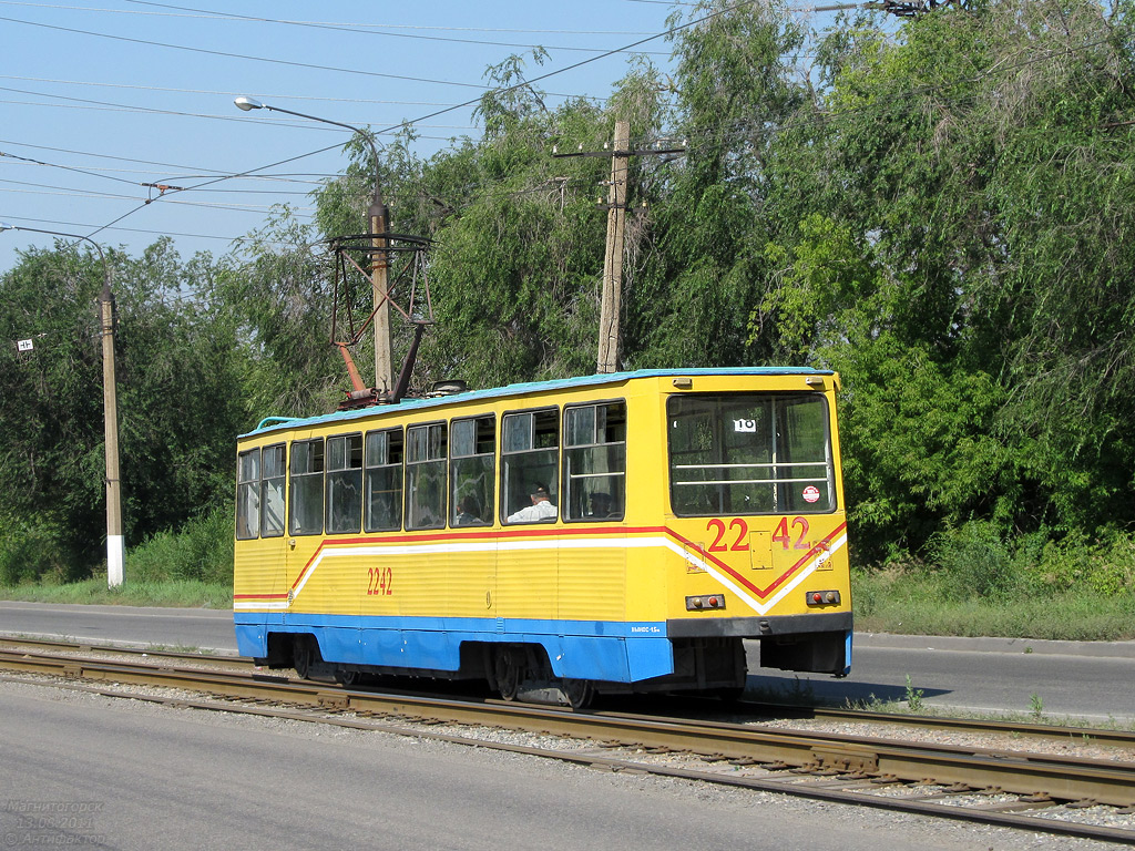 Магнитогорск, 71-605А № 2242