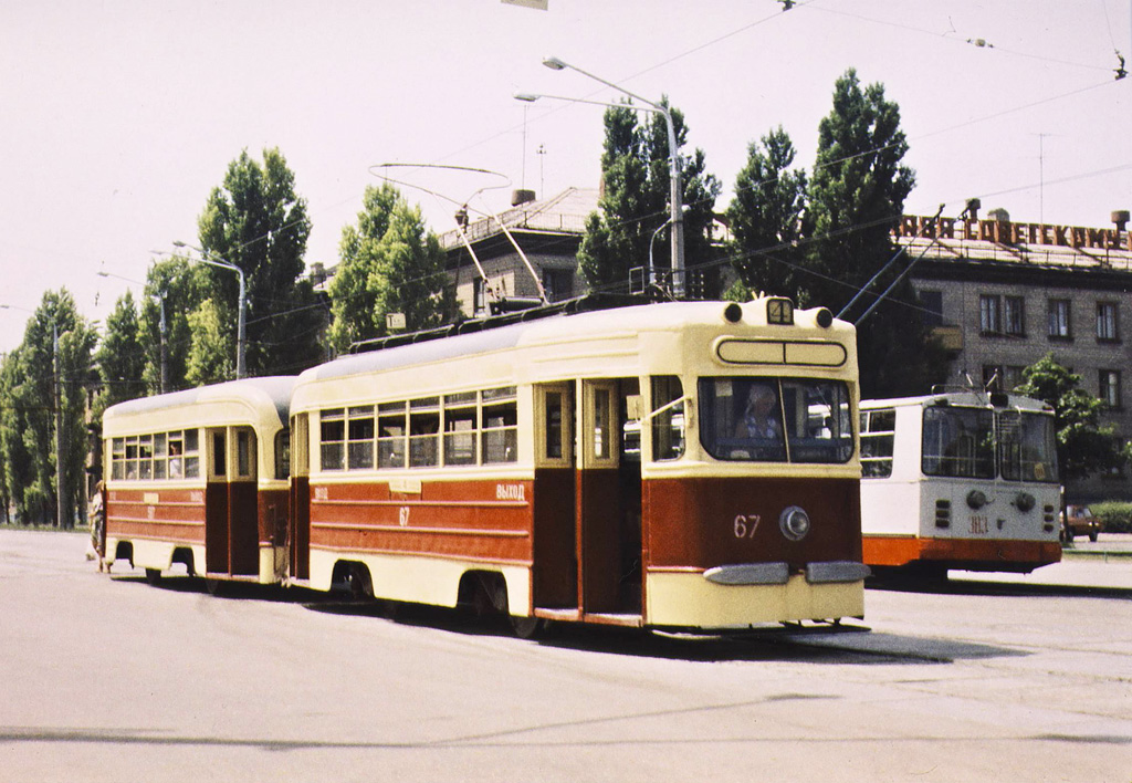 Запорожье, КТМ-1 № 67; Запорожье, КТП-1 № 567; Запорожье, ЗиУ-682В № 383