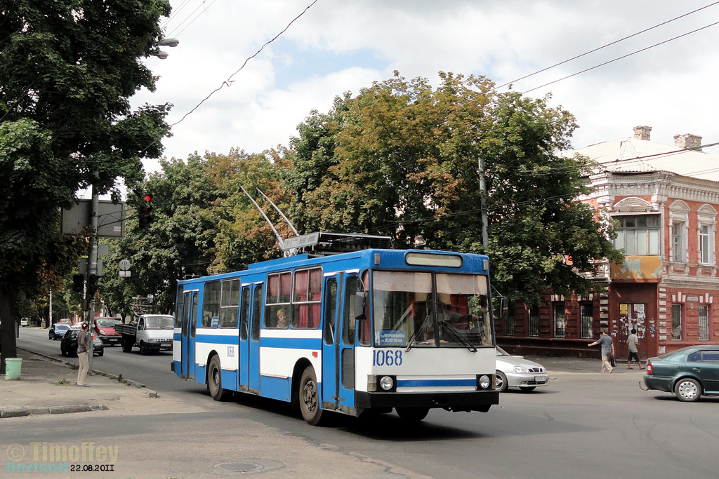 Днепр, ЮМЗ Т1Р (Т2П) № 1068