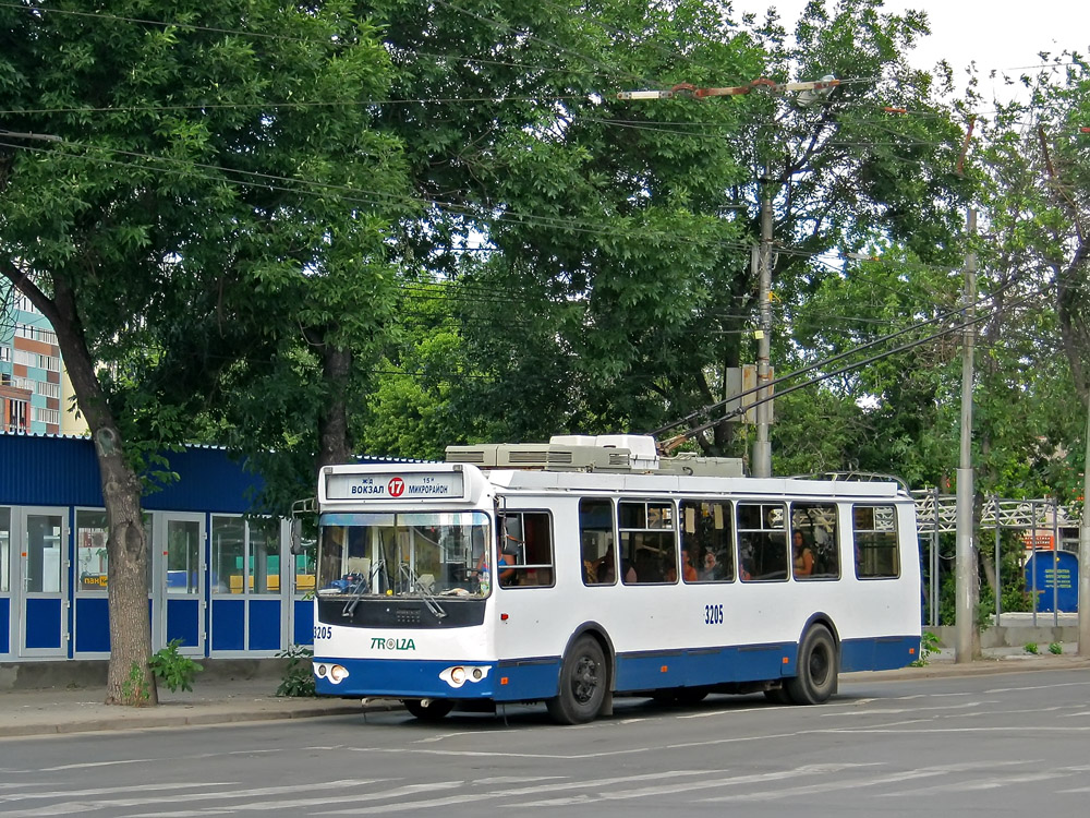Samara, ZiU-682G-016.03 Nr. 3205