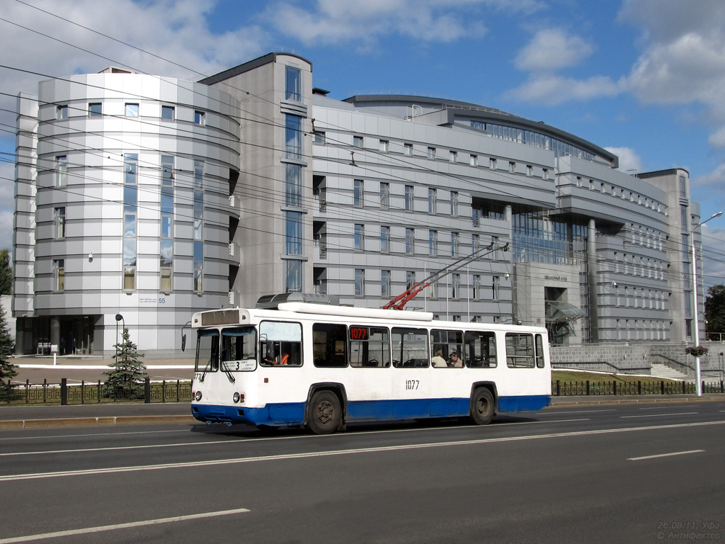 Уфа, БТЗ-5276-04 № 1077