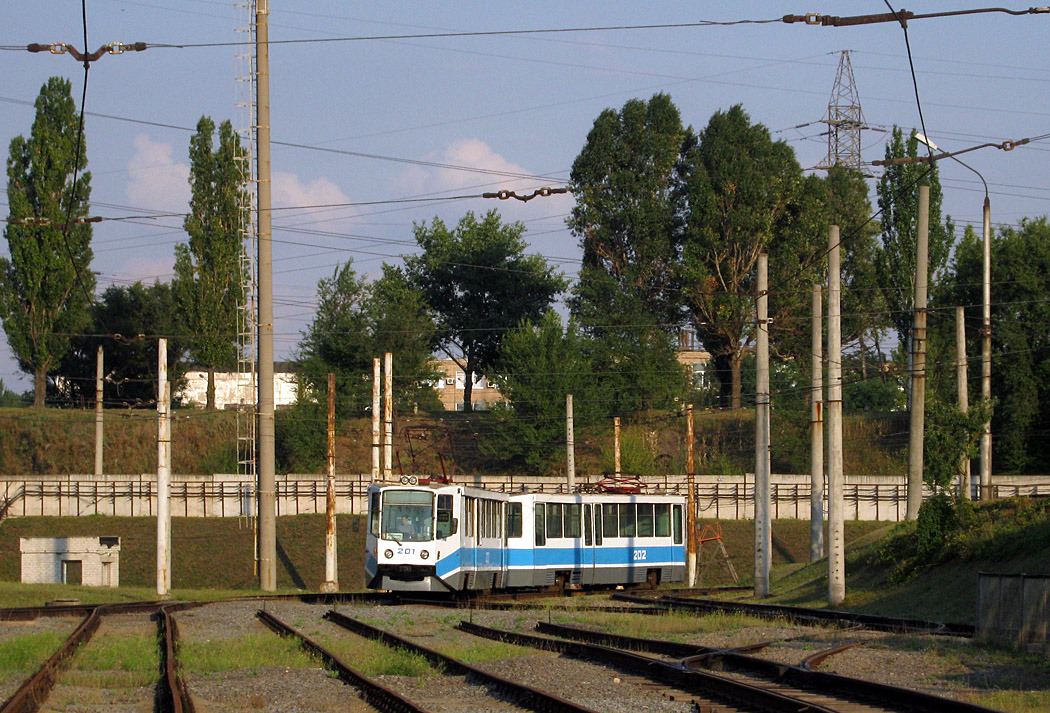 Кривой Рог, 71-611 № 201