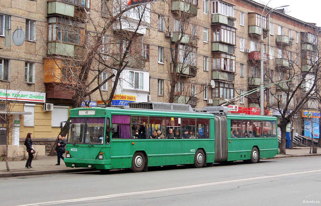 Киев, Киев-12.03 № 4032