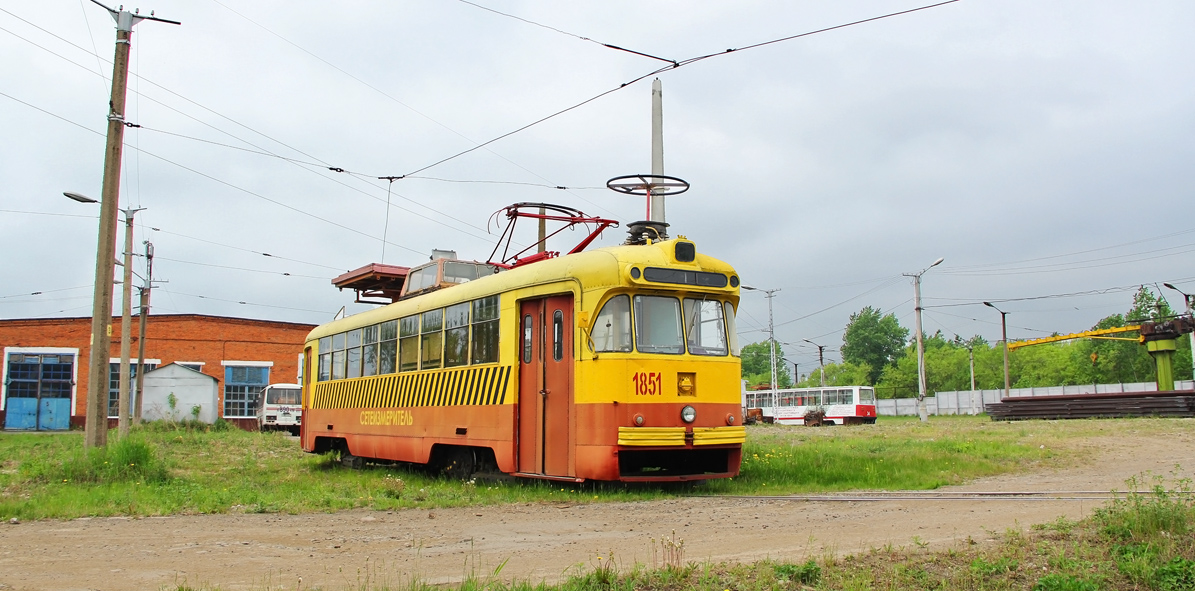 Komsomolsk-on-Amur, NTTRZ wire-measuring car # 1851