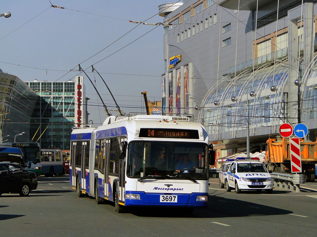 Москва, СВАРЗ-6237 № 3697