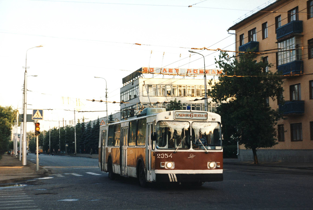 Пенза, ЗиУ-682В [В00] № 2354
