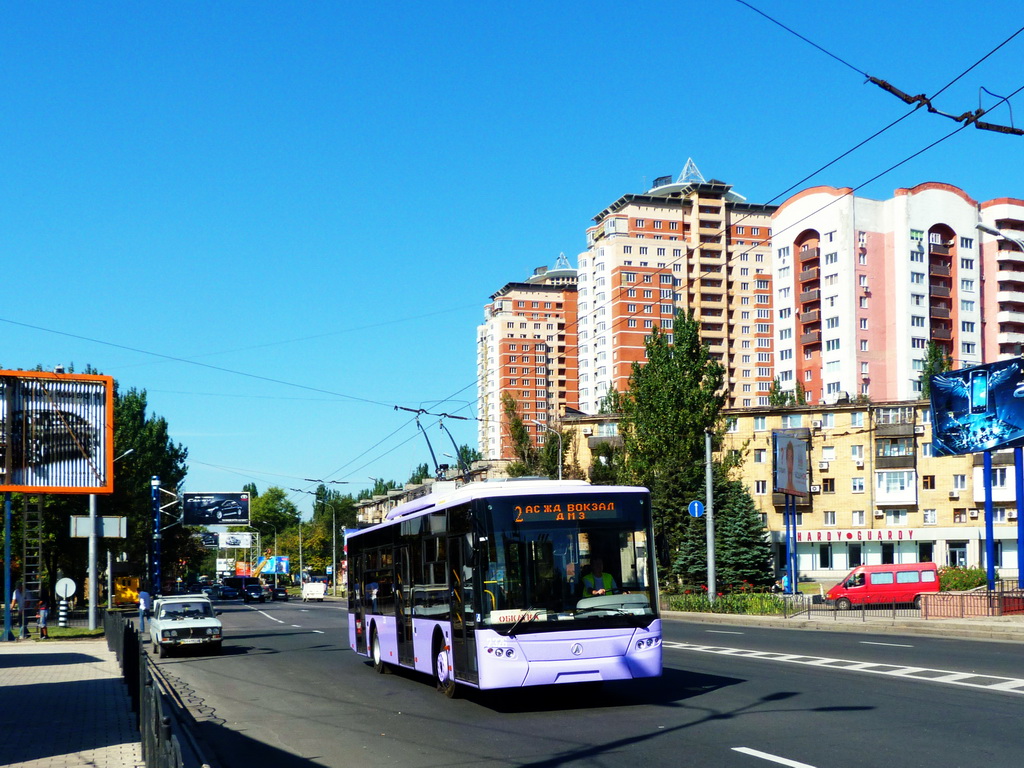Donetsk, LAZ E183A1 # 2326