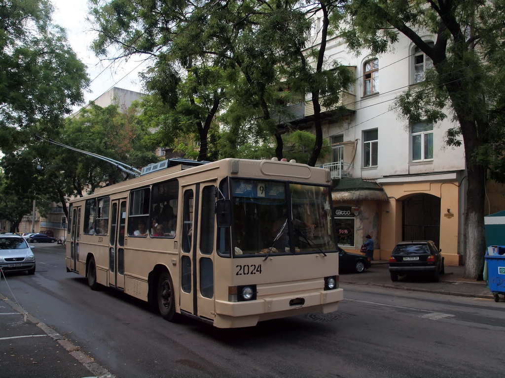 Одесса, ЮМЗ Т1Р (Т2П) № 2024