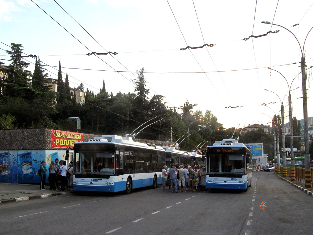 Trolleybus de Crimée, Bogdan T70115 N°. 4400; Trolleybus de Crimée, Bogdan T70115 N°. 8407