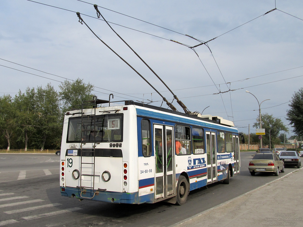 Kamensk-Uralsky, LiAZ-5280 (VZTM) # 19 Kamensk-Uralsky, LiAZ-5280 (VZTM) # 19