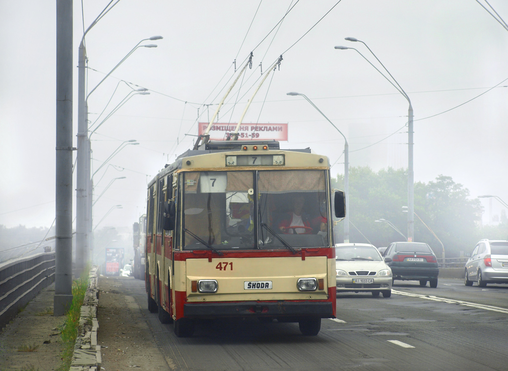 Киев, Škoda 15Tr02/6 № 471