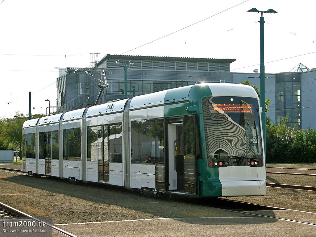 Потсдам, Stadler Variobahn № 423