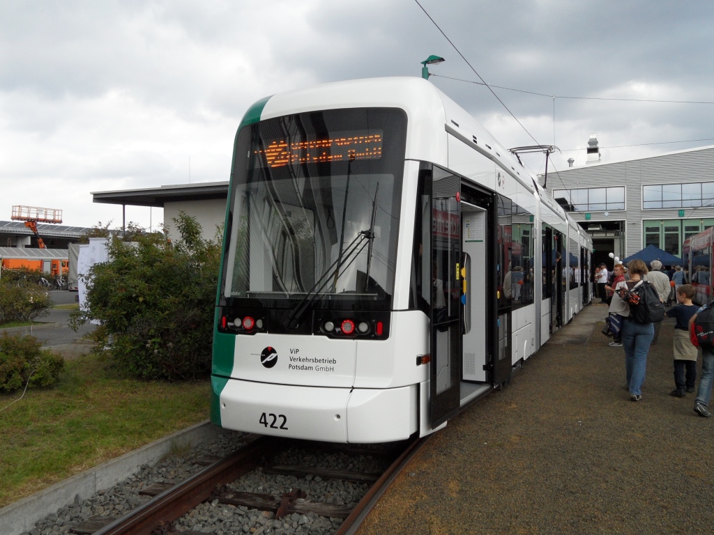Potsdam, Stadler Variobahn № 422