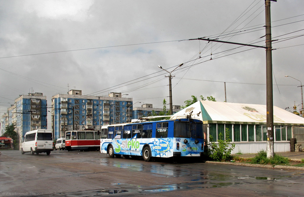 Днепр, ЗиУ-682Г-016 (018) № 1142