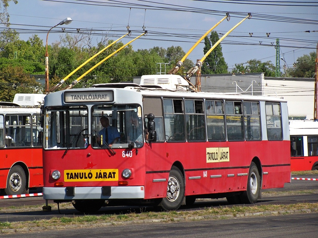 ბუდაპეშტი, ZiU-682UV № 840; ბუდაპეშტი — Trolleybus depot