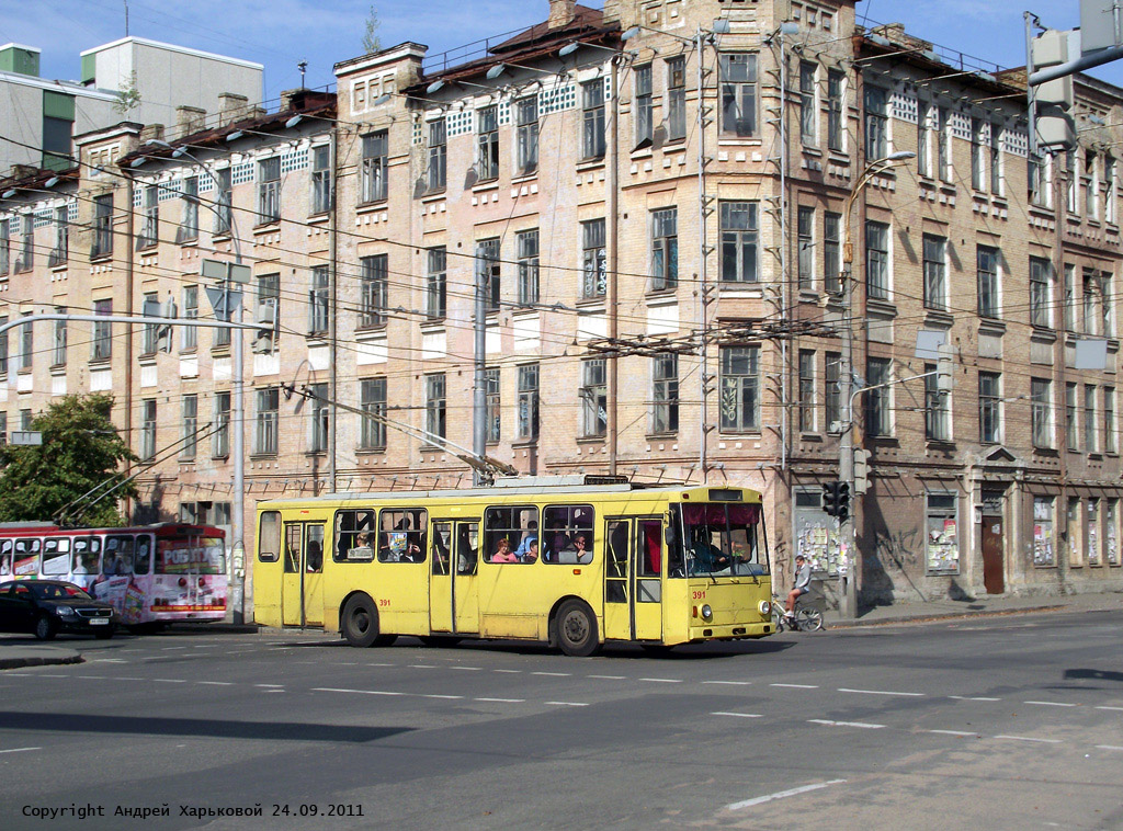 Kyjev, Škoda 14Tr02/6 č. 391