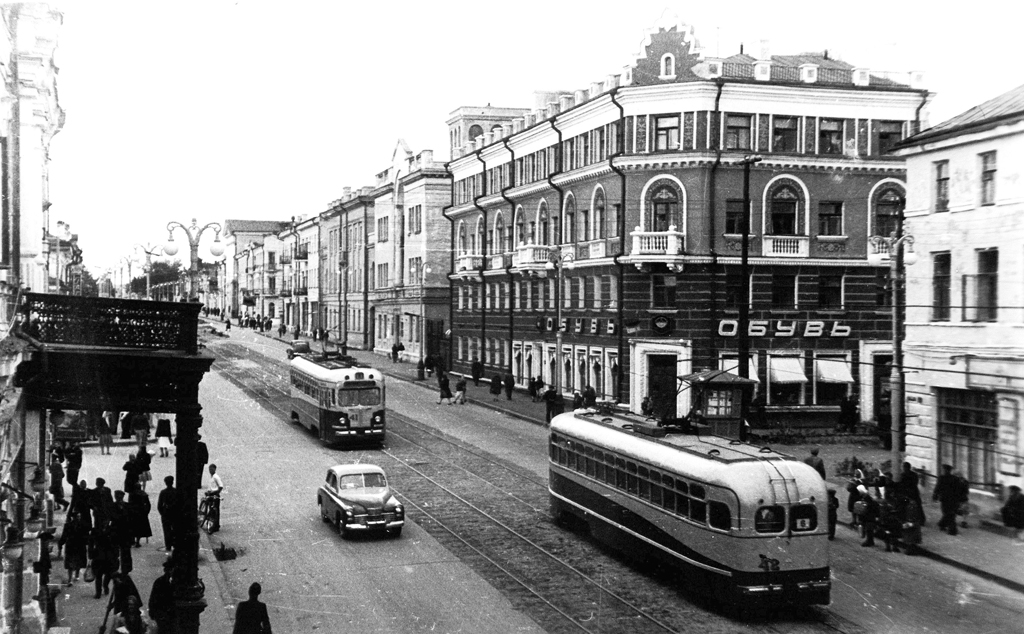 Курск, МТВ-82 № 41; Курск, МТВ-82 № 42; Курск — Исторические фотографии; Курск — Музей курского городского электротранспорта (КГЭТ)