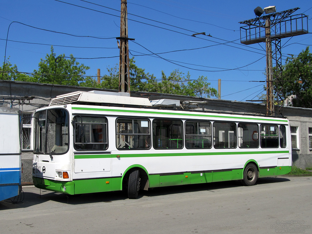 Челябинск, ЛиАЗ-5280 (ВЗТМ) № 1041