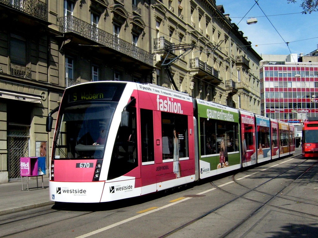 Берн, Siemens Combino XL № 670