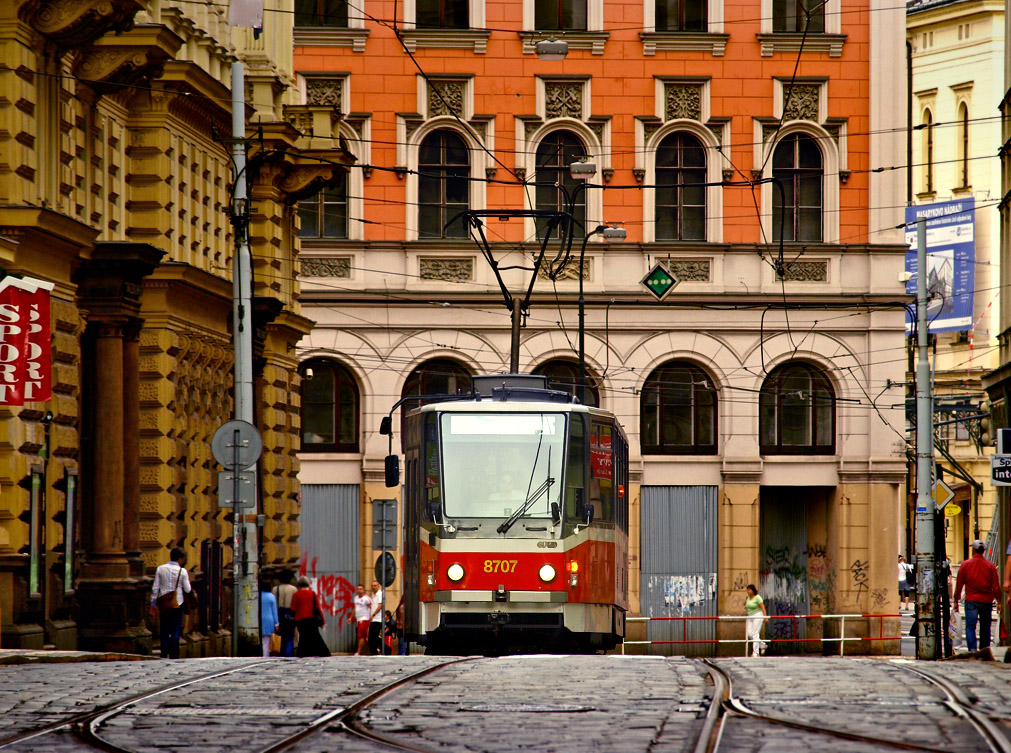 Прага, Tatra T6A5 № 8707