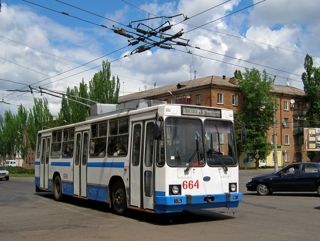 Кривой Рог, ЮМЗ Т2 мод. 7 № 664