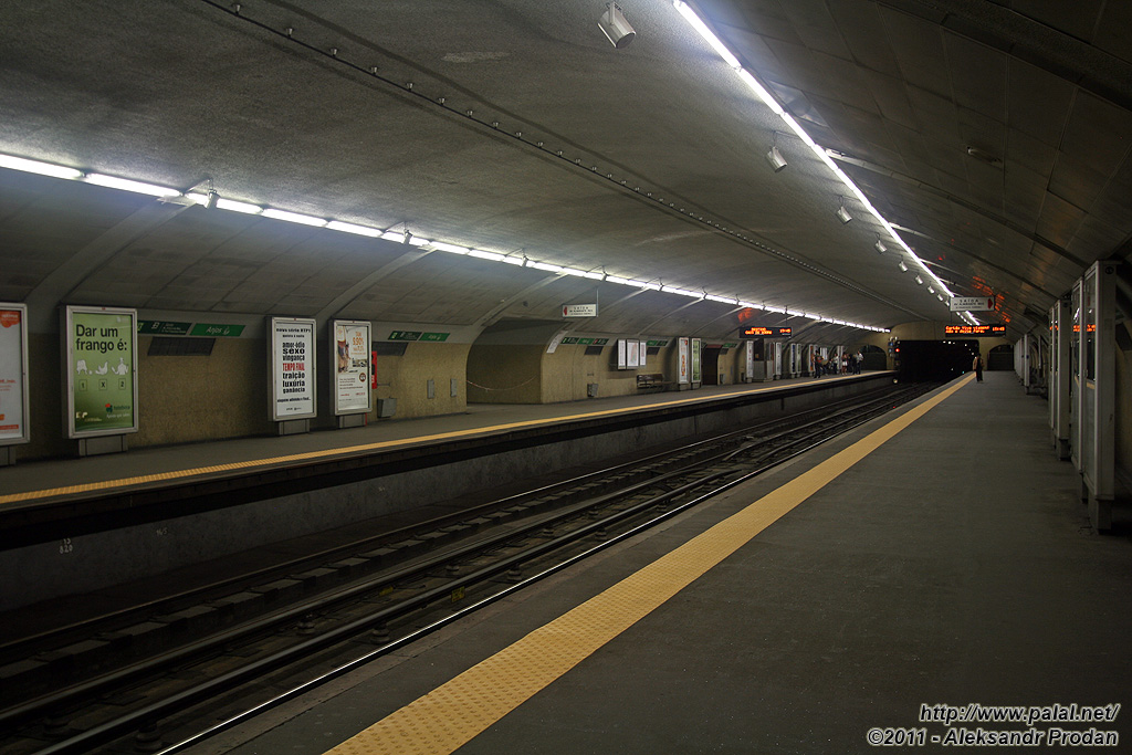 Lisszabon és környéke — Metro: Linha Verde (Green Line)