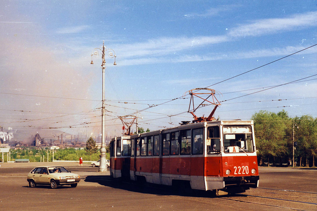 Магнитогорск, 71-605 (КТМ-5М3) № 2220