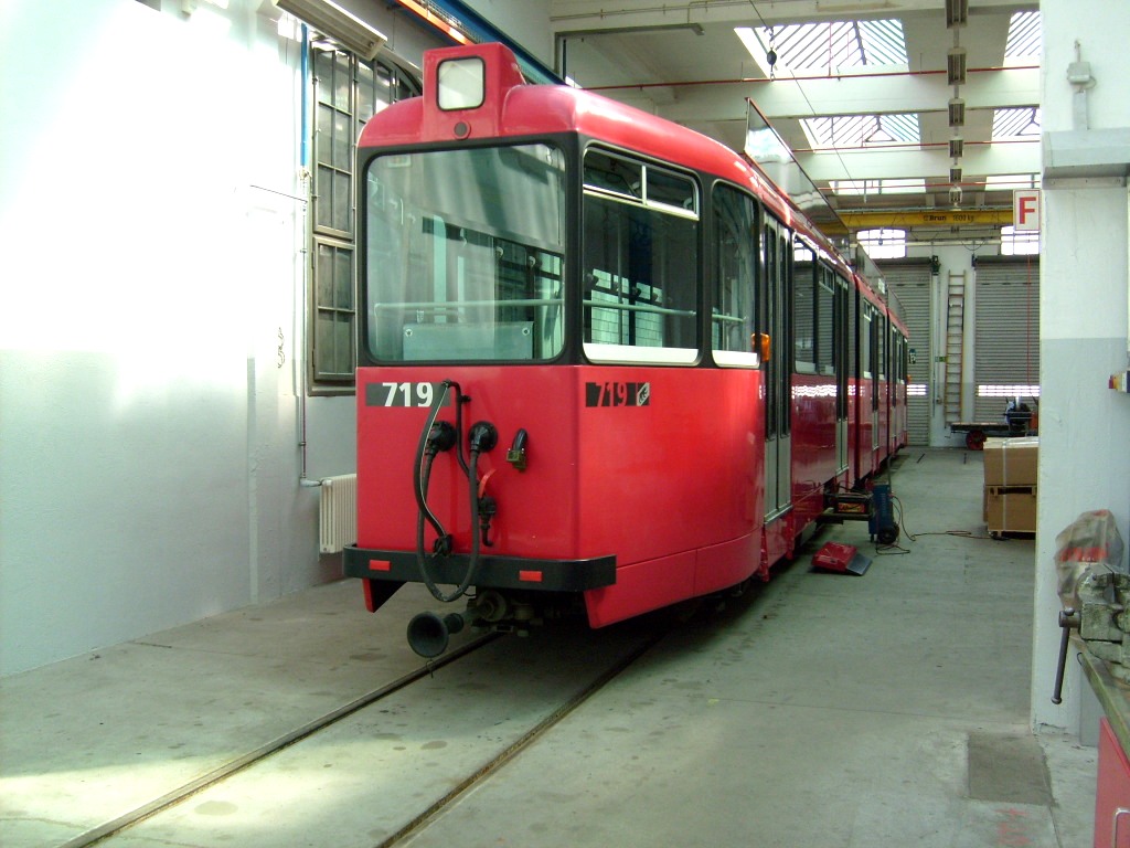 Берн, SWS/BBC Be 8/8 № 719