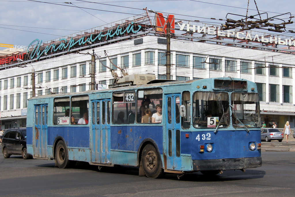 Киров, ЗиУ-682В [В00] № 432