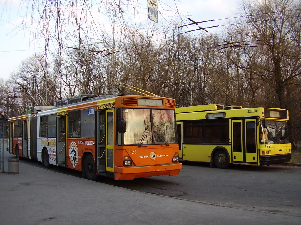 Киев, Киев-12.03 № 1125; Киев — Конечные станции и кольца