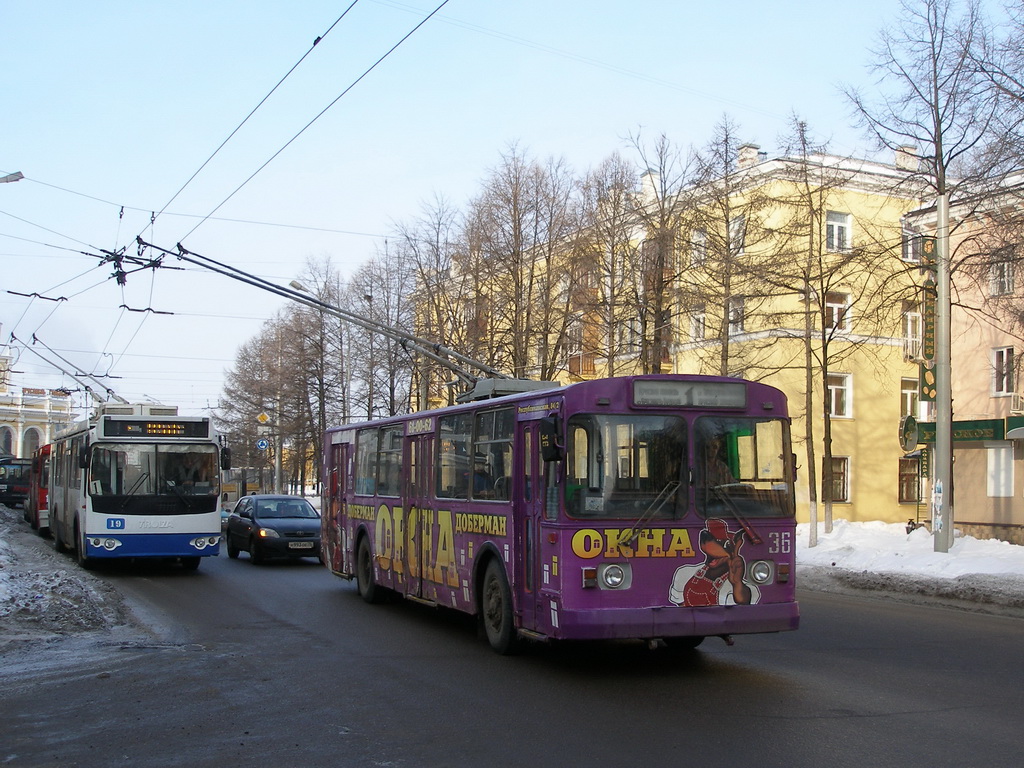 Ярославль, ЗиУ-682Г-012 [Г0А] № 36; Ярославль, ЗиУ-682Г-016.02 № 19